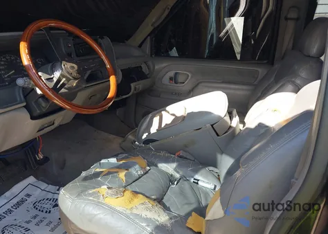 1996 Chevrolet Gmt-400 C1500 из США, поврежденный, VIN 2GCEC19R0T1199337